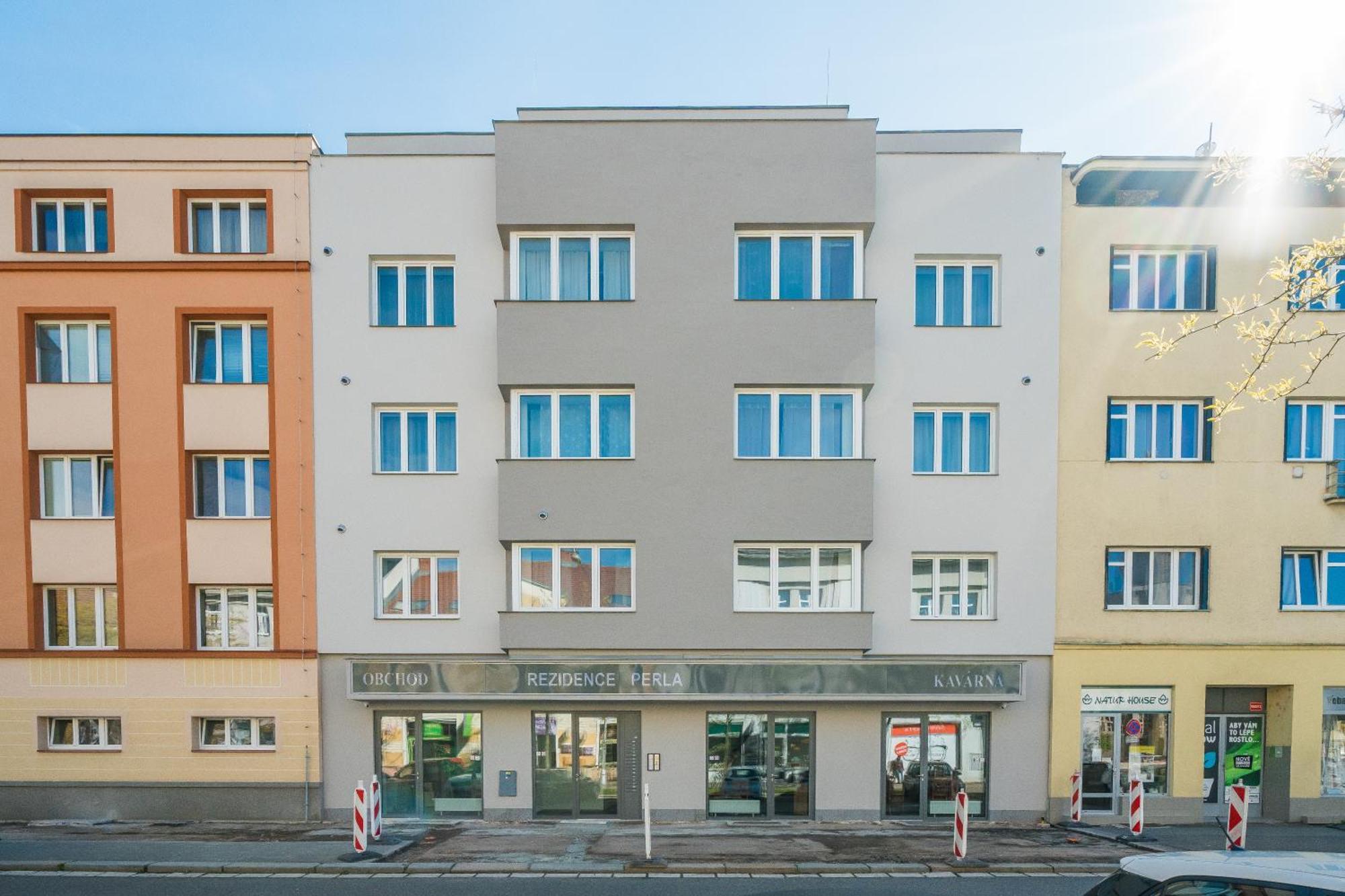 Perla Hradce 103 Apartment Hradec Králové Exterior foto